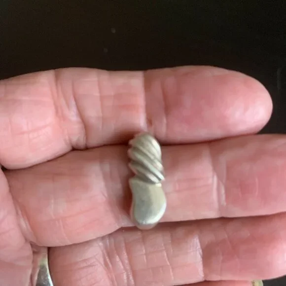 Sterling Abstract Ring - Picture 6 of 8